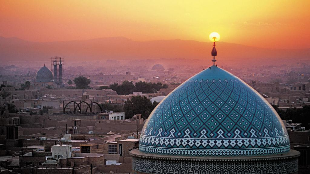 Iran Travel Tips: How to Plan Your Perfect Persian Adventure